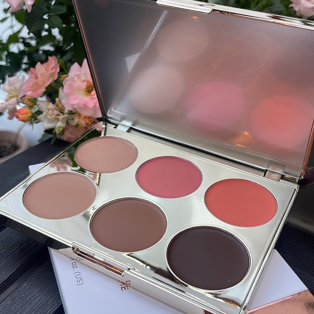 Iconic London - Multi-Use Cream Blush, Bronze & Highlight Cream Palette